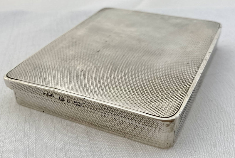 George V Silver Cheroot Case. London 1924 Asprey & Co. Ltd. 4.7 troy ounces.