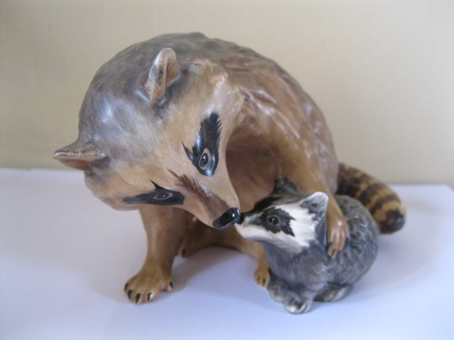 Goebel Raccoon And Baby