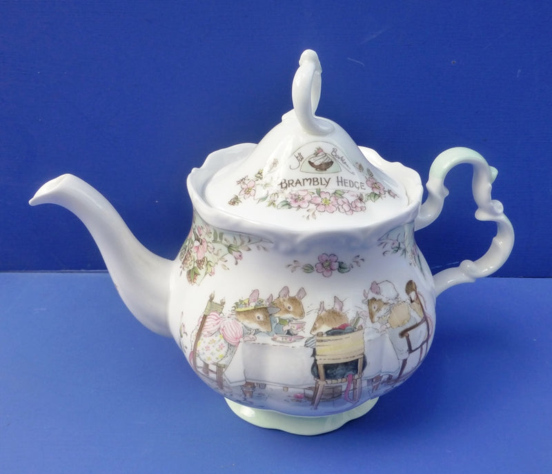 Royal Doulton Brambly Hedge Large Teapot