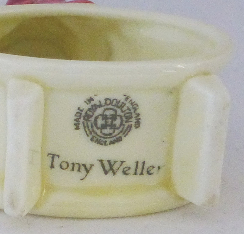 Royal Doulton Dickens Napkin Ring - Tony Weller M60