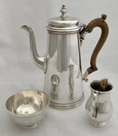 Elizabeth II, Asprey Silver Coffee Service. London1993/94 Asprey plc. 39 troy ounces.