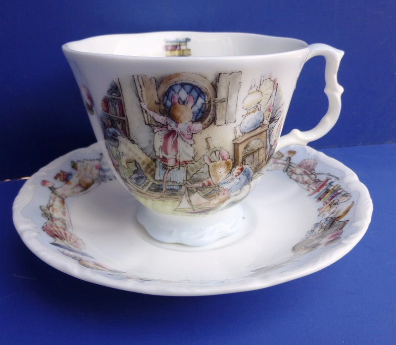Royal Doulton Brambly Hedge Sea Story Teacup and Saucer - Rigging The Boat
