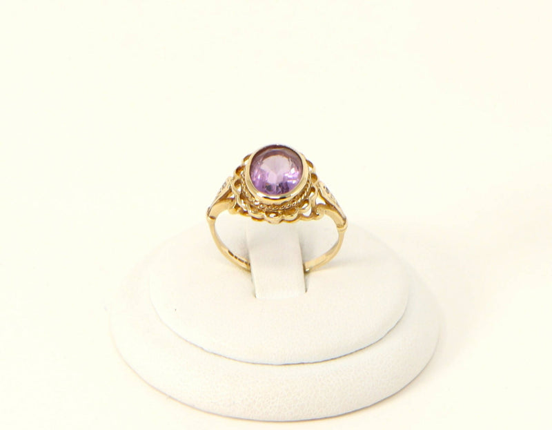 Vintage 9ct Gold Amethyst Ring