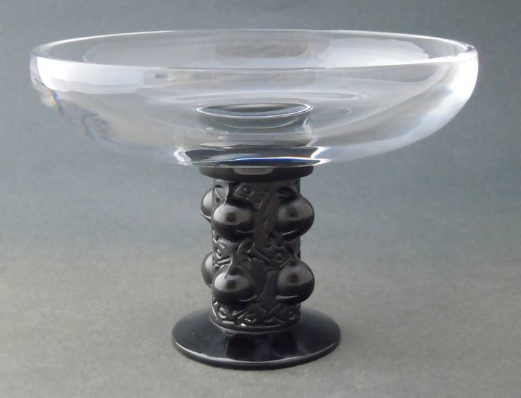 Lalique pedestal bowl "Thorns"