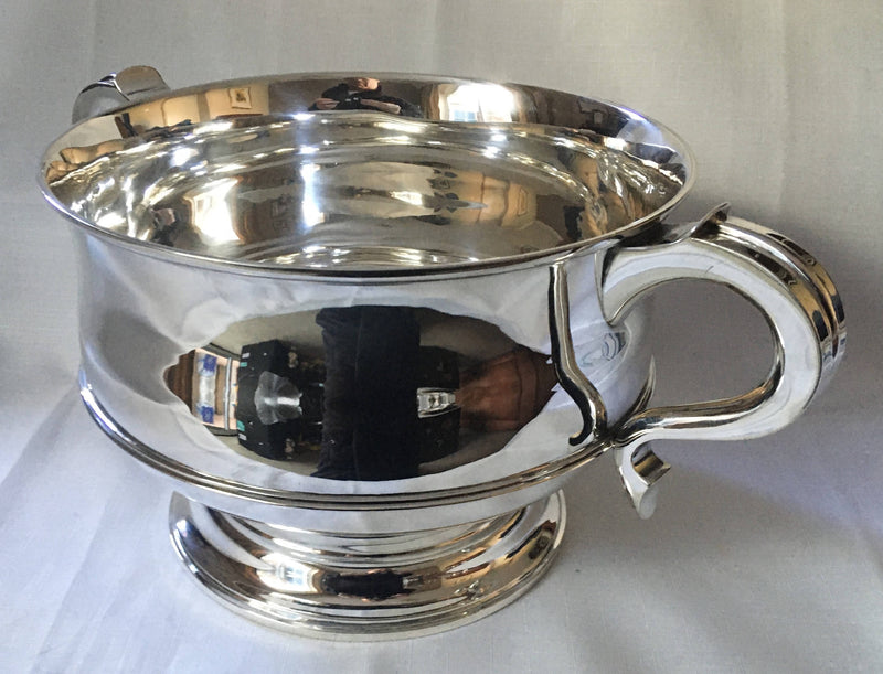 Garrards silver, twin handled, trophy bowl. London 1928 Sebastian Garrard. 43 troy ounces.