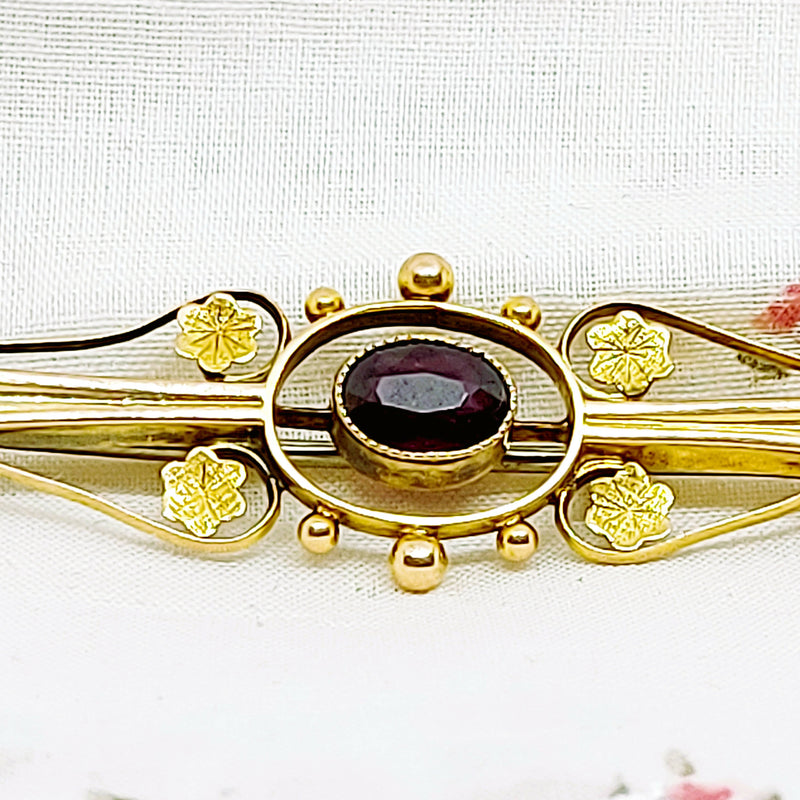 Victorian 9ct Gold Garnet Bar Brooch