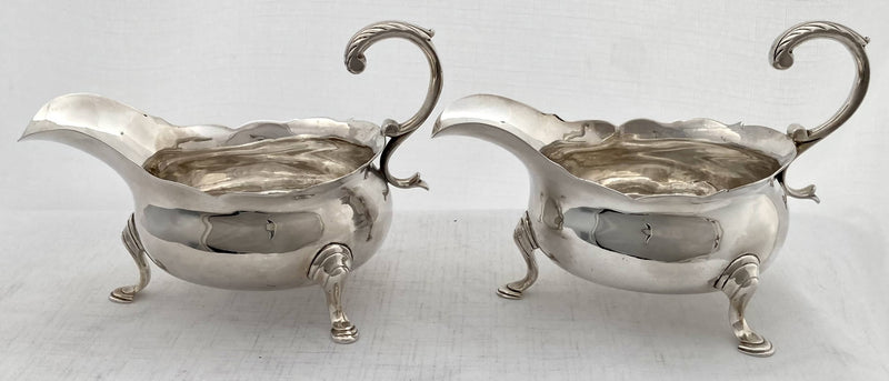 Georgian, George II, Pair of Silver Sauce Boats. London 1745 David Hennell I. 12 troy ounces.