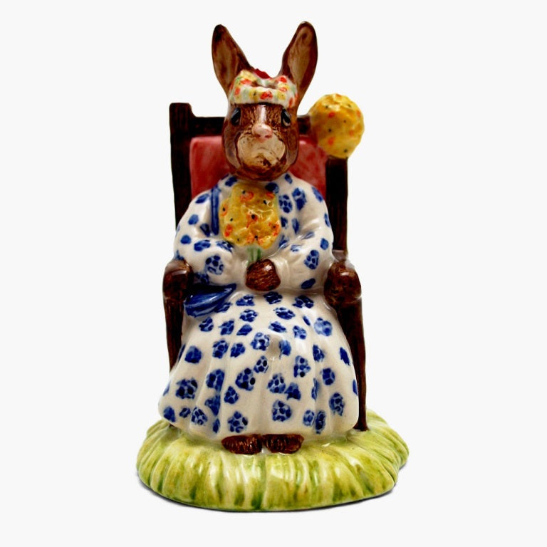 Royal Doulton Bunnykins Figurine - Susan Bunnykins as Queen of May