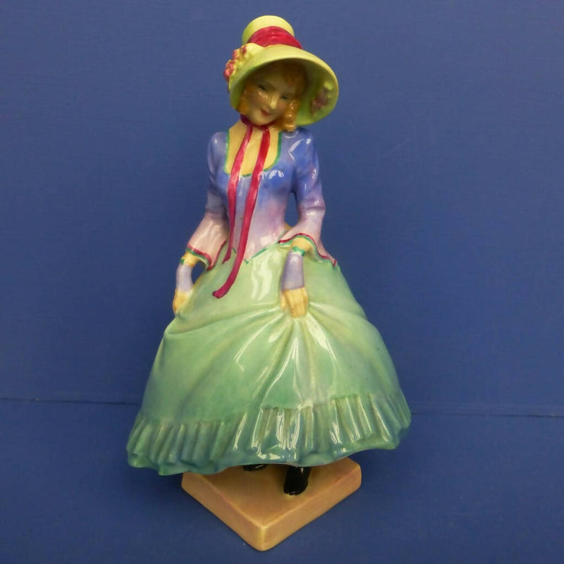 royal-doulton-lady-figurine-pantalettes-hn1362