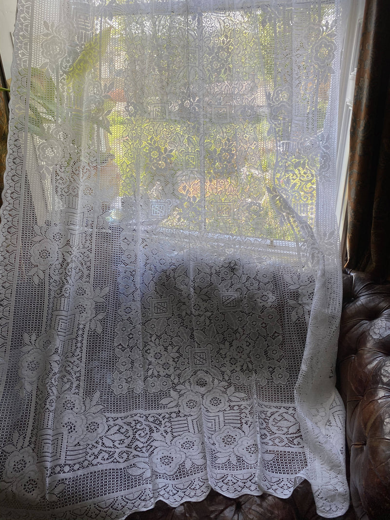 Beautiful new old stock 1920 Design Cotton cotton lace Curtain Panel 