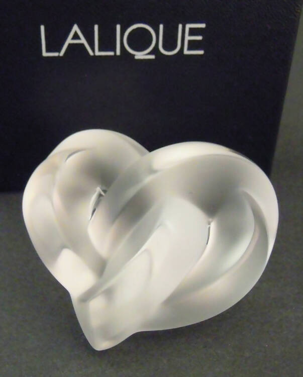 New Lalique: Clear glass heart paperweight