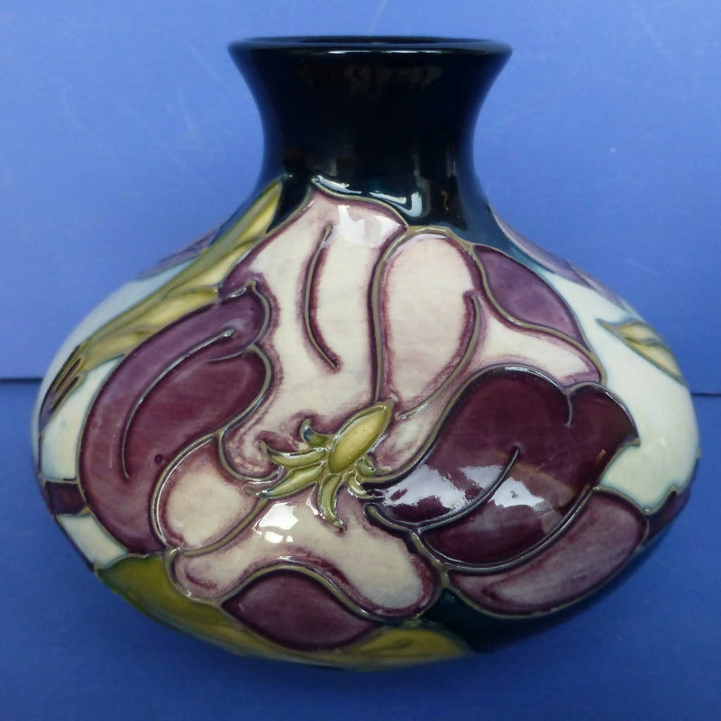 Moorcroft Vase Wine Magnolia C1992