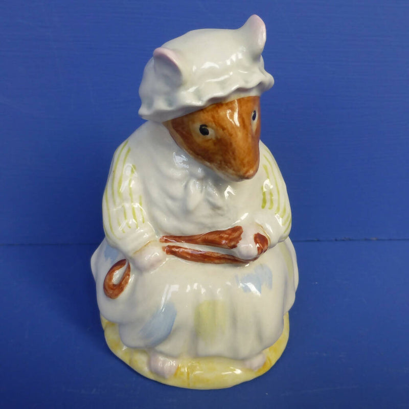 Royal Doulton Brambly Hedge Figurine Lily Weaver DBH19