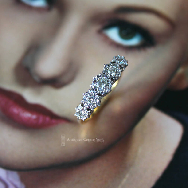Vintage 18ct Diamond 5 Stone Ring