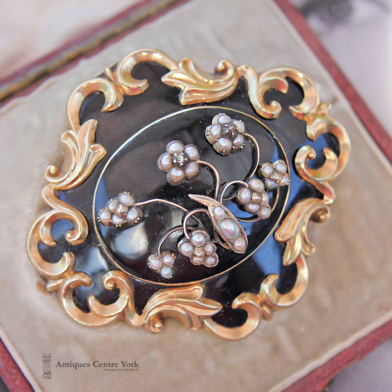 Early Victorian Gold, Enamel & Pearl Mourning Brooch