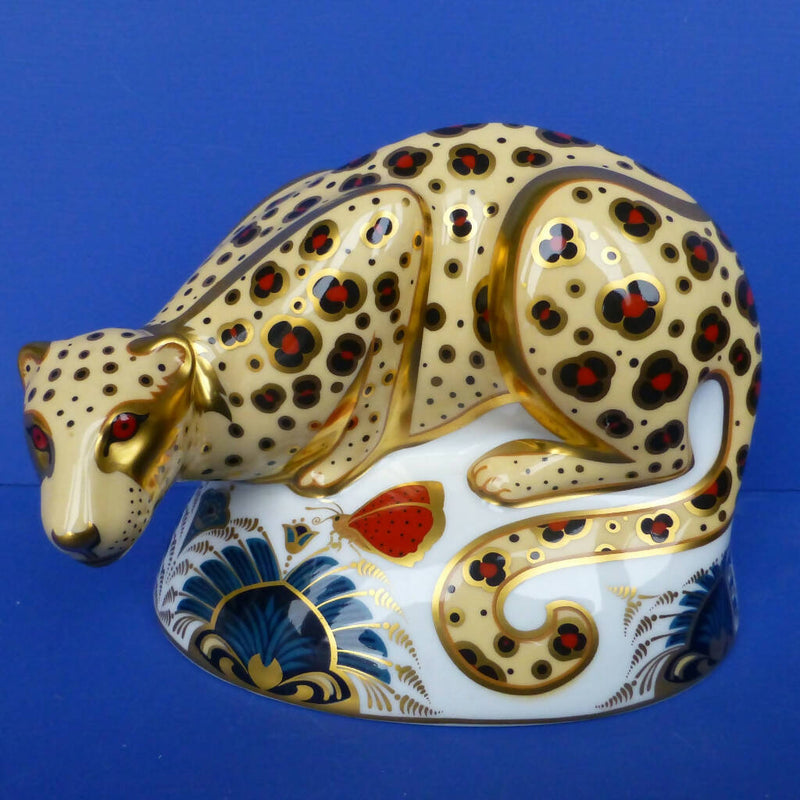 Royal Crown Derby Limited Edition Paperweight - Savannah Leopard (Boxed)