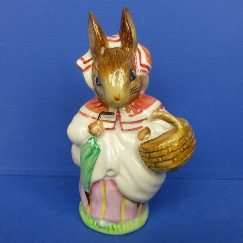 Beswick Beatrix Potter Figurine - Mrs Rabbit (Signature Backstamp) BP4