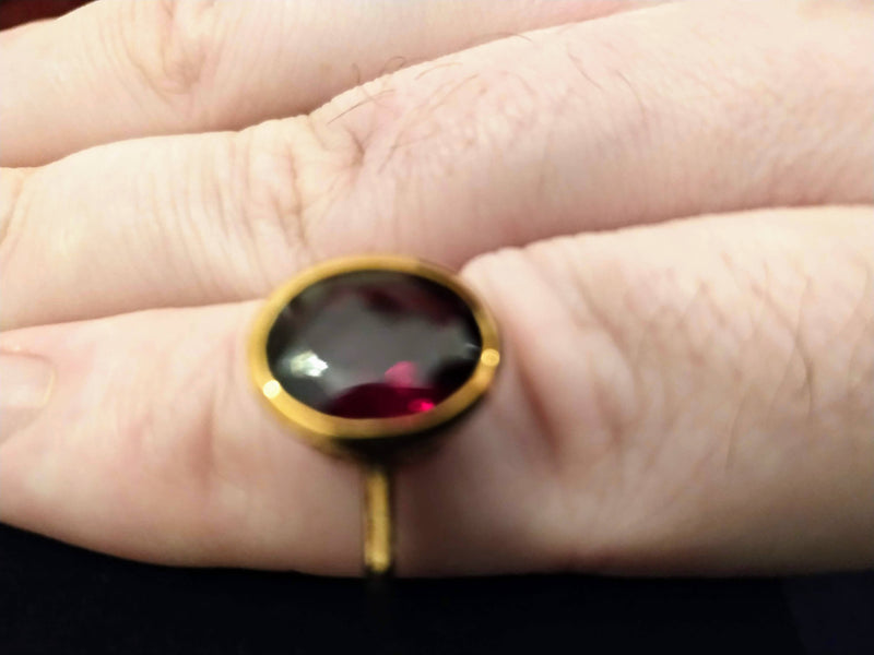 Rare Find: New 9K Yellow Gold Extremely Rare Size Rhodolite Garnet Solitaire Ring - Size Q