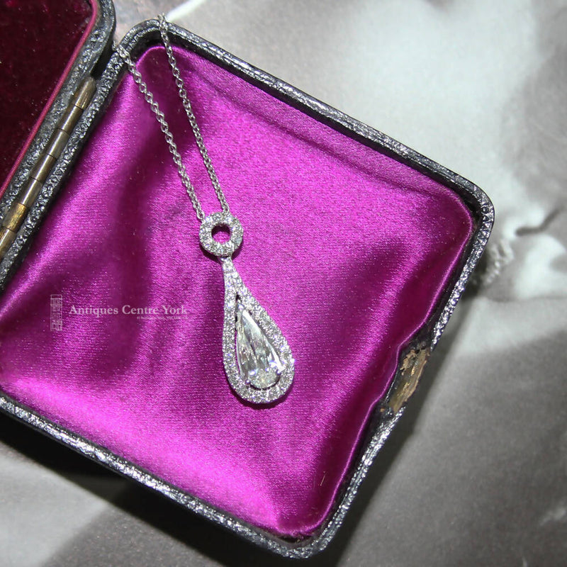 18ct White Gold Pear Cut Diamond Pendant