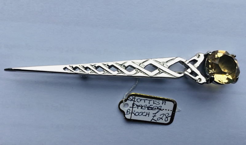 Scottish Dagger Brooch. 9 cm
