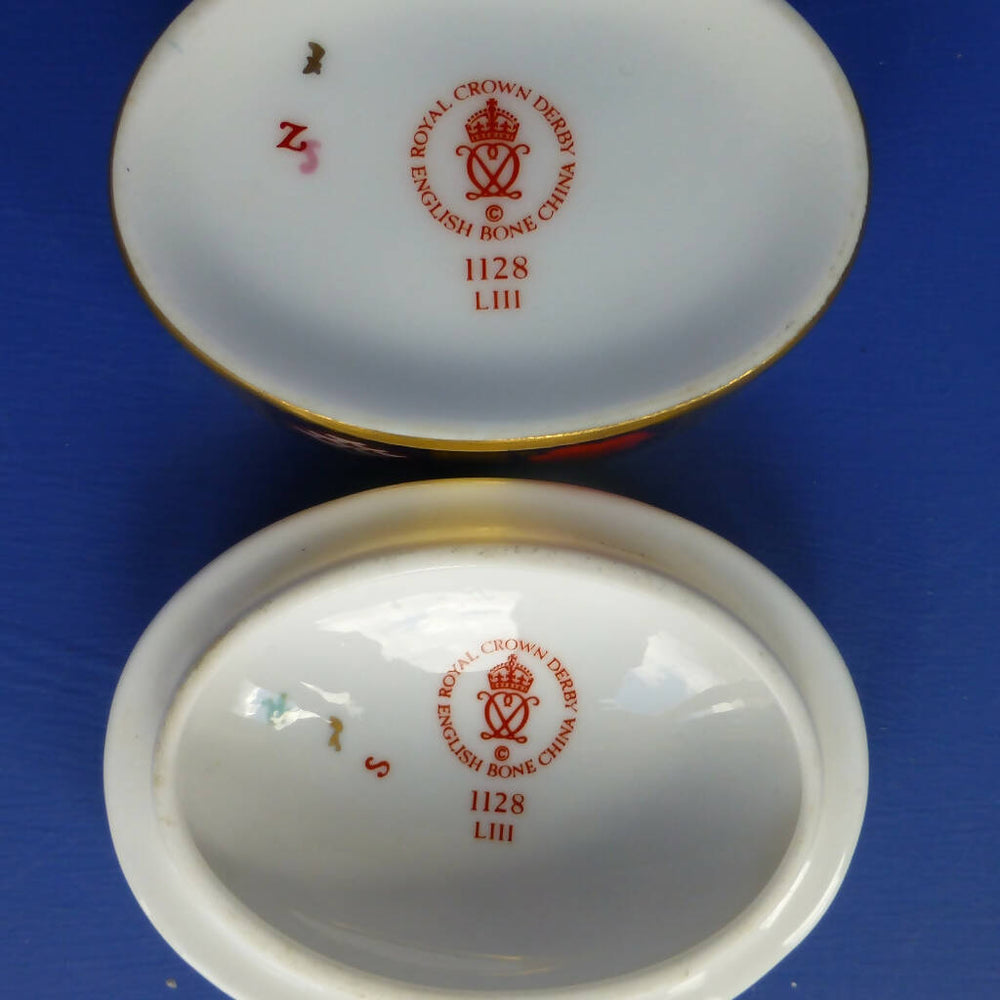Royal Crown Derby Old Imari 1128 Oval Trinket Box (Medium)