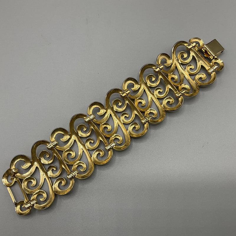 Vintage gilt metal bracelet