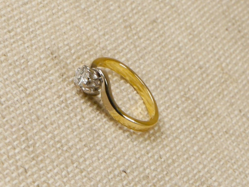 Vintage 18ct Gold Diamond Solitaire Ring