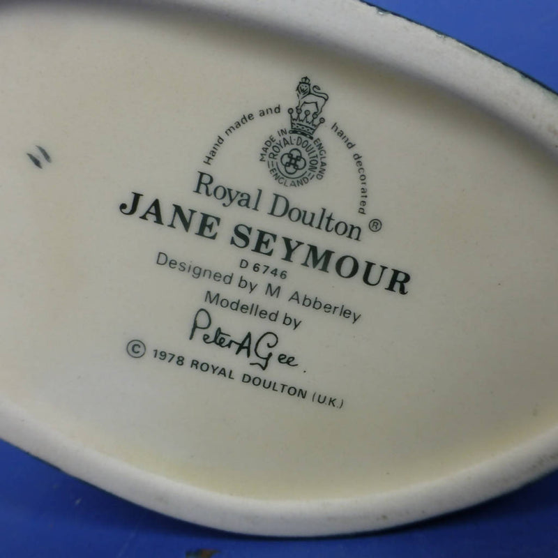 Royal Doulton Small Character Jug - Jane Seymour D6746