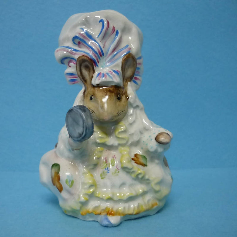 A Beswick Beatrix Potter Lady Mouse Figurine BP2a Gold Oval Backstamp