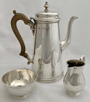 Elizabeth II, Asprey Silver Coffee Service. London1993/94 Asprey plc. 39 troy ounces.