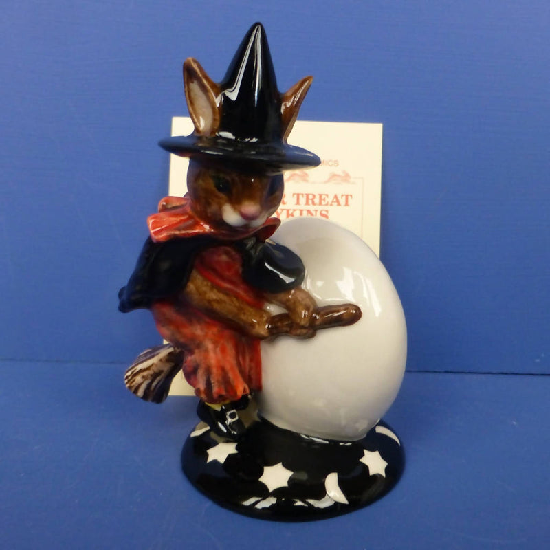 Royal Doulton Limited Edition Bunnykins Figurine Halloween Trick or Treat (Boxed)