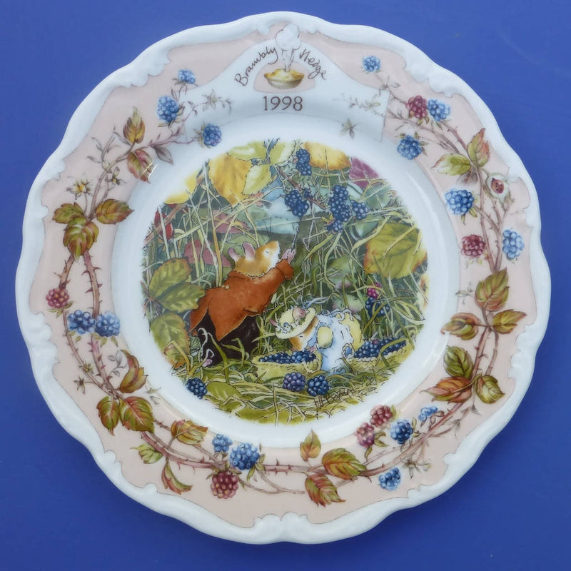 Royal Doulton Brambly Hedge 1998 Year Plate