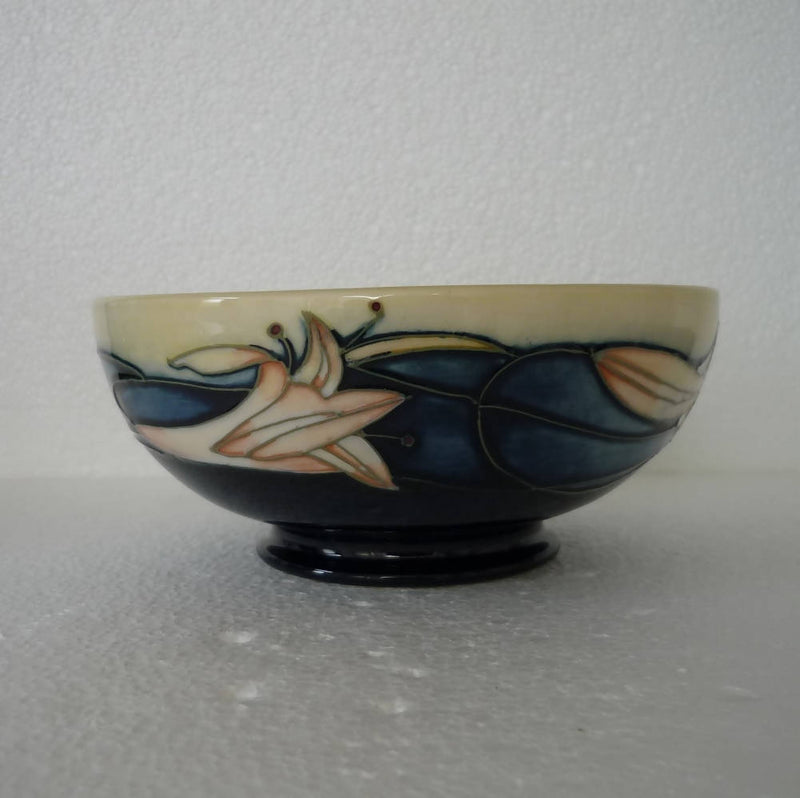 A Moorcroft Bowl in the Pink Damask Pattern by Philip Gibson. Dia 164mm.