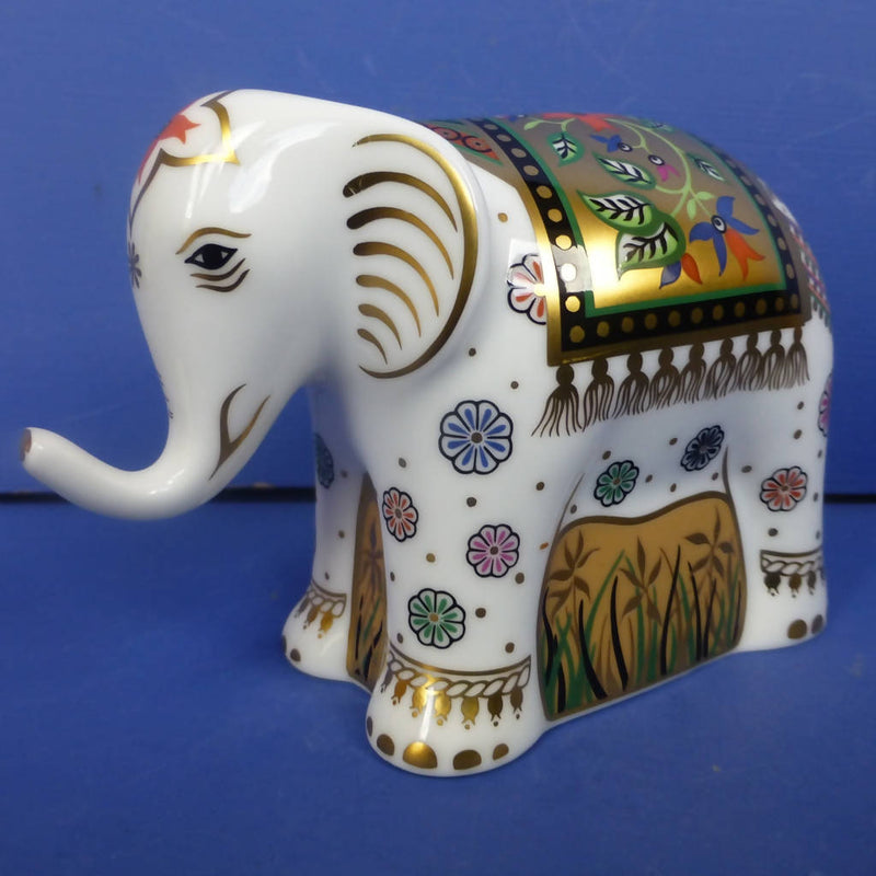 Royal Crown Derby Paperweight Infant Indian Elephant