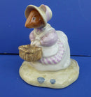 Royal Doulton Brambly Hedge Figurine Mrs Saltapple DBH40