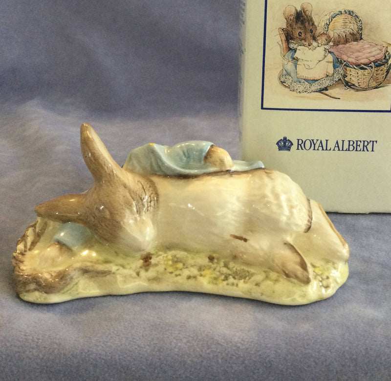 Royal Albert Peter In The Gooseberry Net figurine Beatrix Potter Peter Rabbit Figure