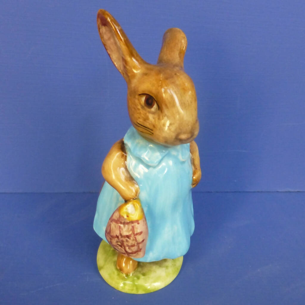 Beswick Beatrix Potter Figurine - Mrs Flopsy Bunny BP3B (Dark Blue Dre