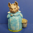 Royal Albert Beatrix Potter Figurine - Aunt Pettitoes (Boxed)