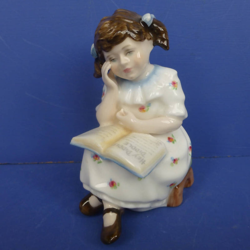 Royal Doulton Figurine - Storytime HN3695