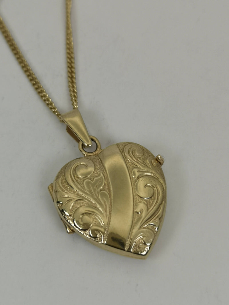 Vintage 9ct Gold Heart Locket & Chain