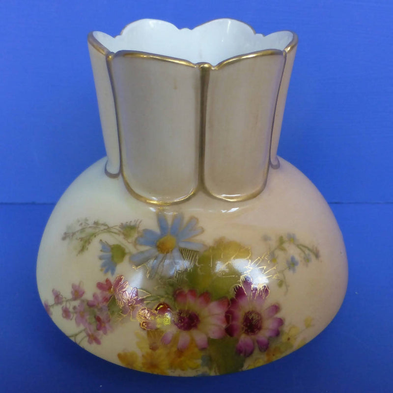 Royal Worcester Blush Ivory Vase C1909