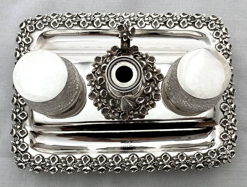 Georgian, George IV, Silver Inkstand. London 1824 Joseph Angell I. 13.3 troy ounces.