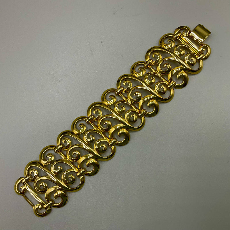 Vintage gilt metal bracelet