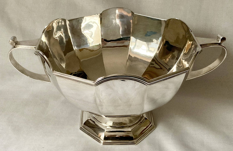 Asprey, George V, Twin Handled Silver Bowl of Dodecagon Form. Sheffield 1911 Asprey & Co. Ltd. 41 troy ounces.