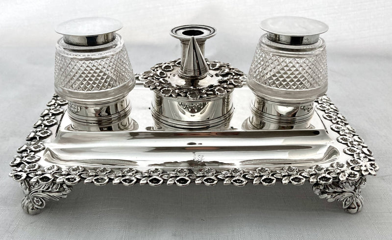 Georgian, George IV, Silver Inkstand. London 1824 Joseph Angell I. 13.3 troy ounces.