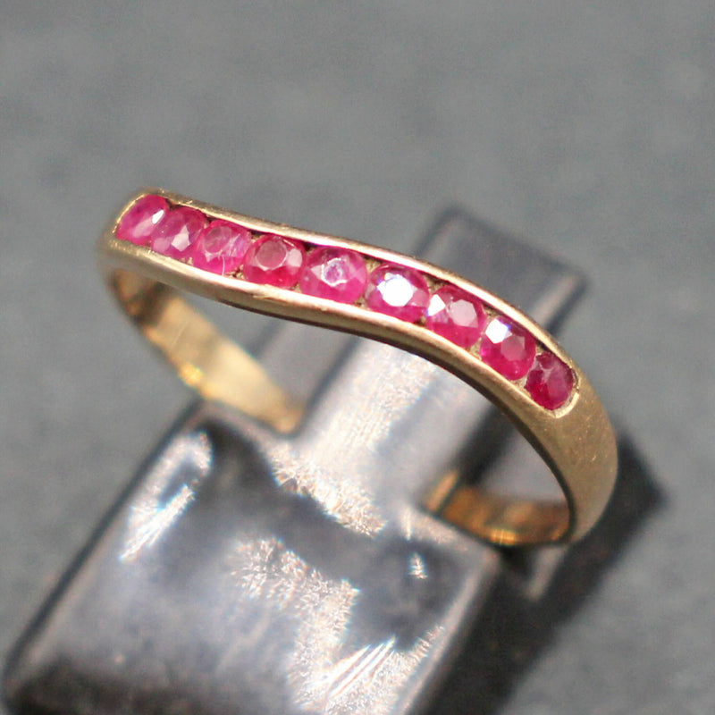 9ct gold ruby “wave” ring