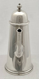 Elizabeth II, Queen Anne Style, Silver Coffee Pot. London 1958 Nayler Brothers. 18 troy ounces.