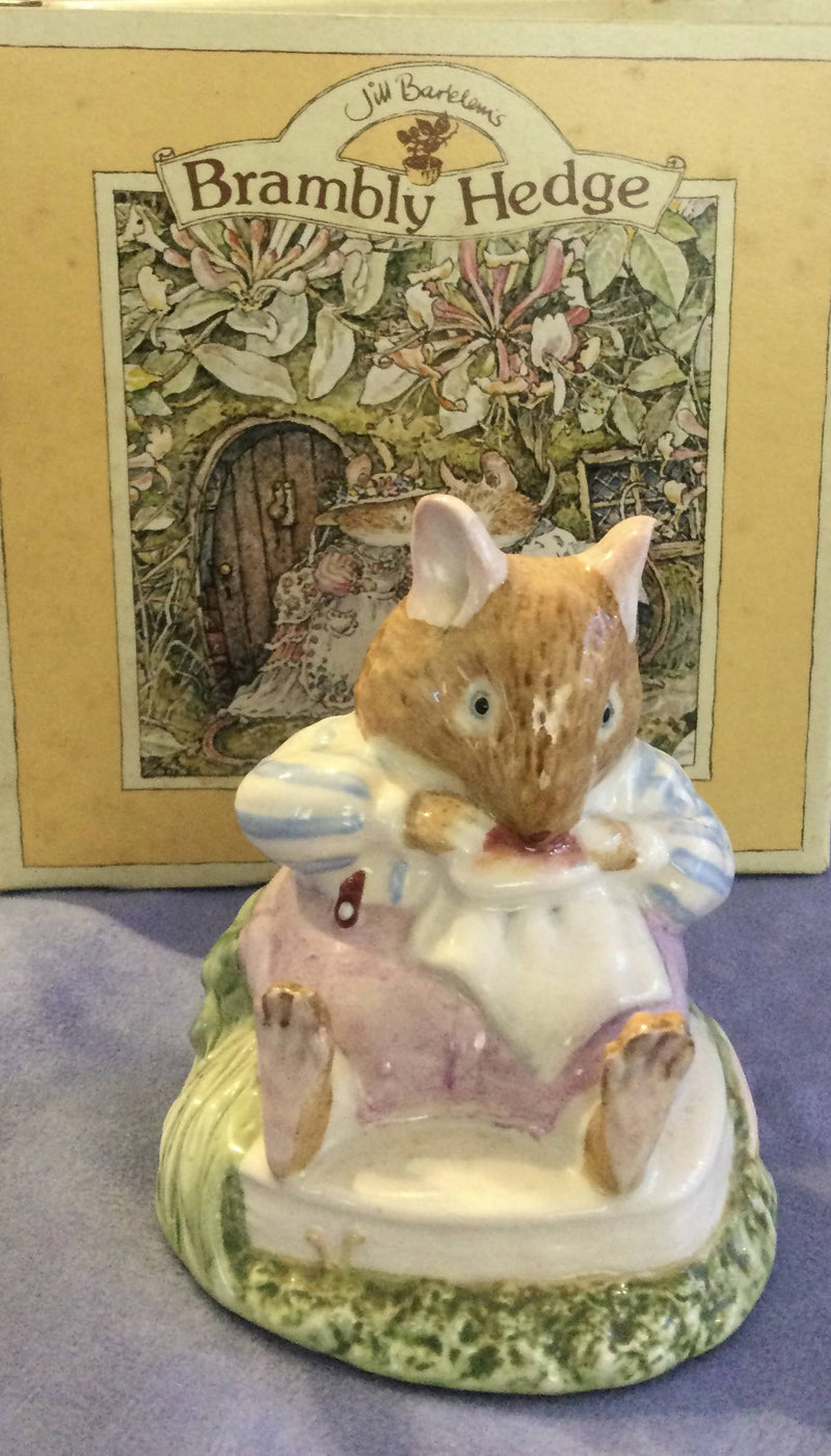 Royal Doulton Brambly Hedge DBH10B Style one Second version No Cushion Boxed