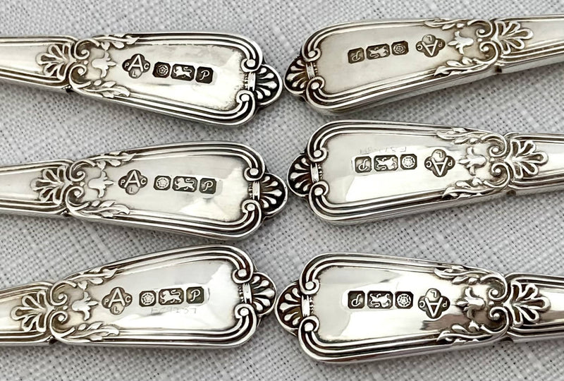 Elizabeth II cased set of six silver, double struck, coffee spoons. Sheffield 1989 Asprey plc. 2.4 troy ounces.