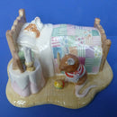 Royal Doulton Limited Edition Brambly Hedge Figurine - Happy Birthday Wilfred DBH45 (Boxed)